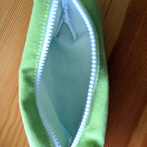 Origins Makeup Bags - Picture 5 of 5